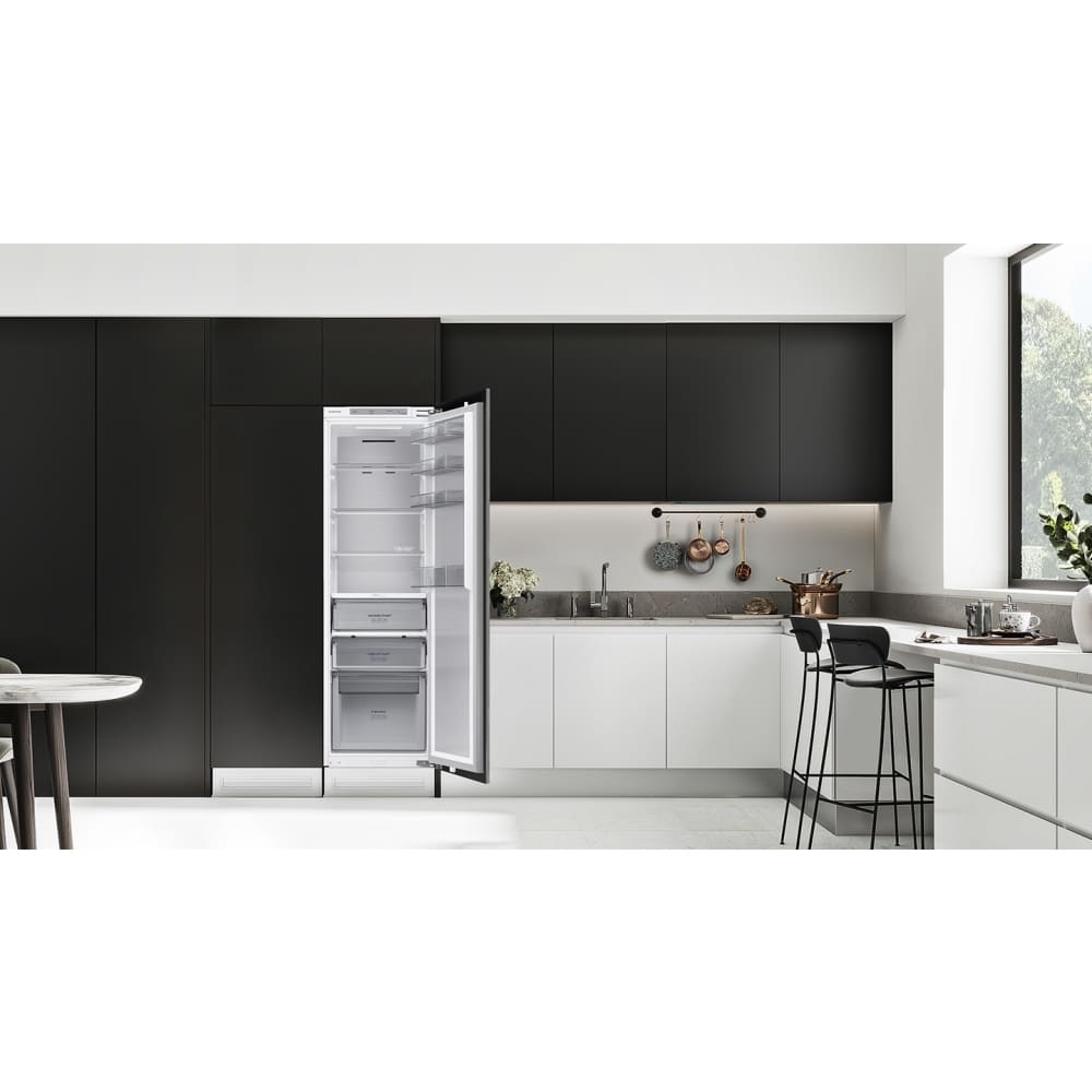 218L Built-In Integrated Freezer& Larder Fridge Pack, White - Samsung - London Houseware - 12